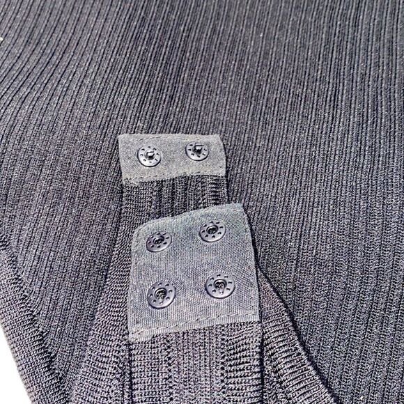 Guess Kaylee Black Square Neck Ribbed Bodysuit With Hook & Eye Front V-Neck M - Picture 11 of 16